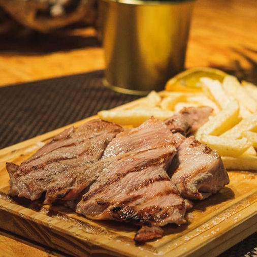 Secreto de Cerdo Restaurante tropicaña