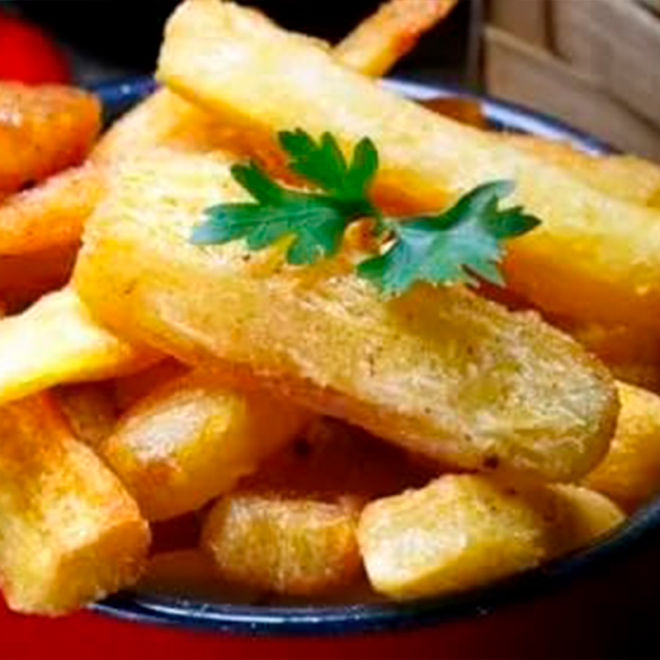 Yuca Frita o Cocida Restaurante Tropicaña